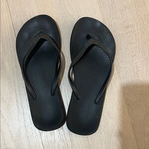 Black Flip Flop Sandals